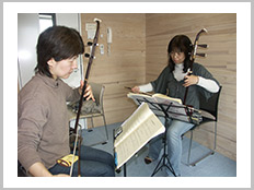 ��Ӄ��b�X����u���i