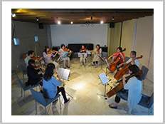 ���y���t���b�X����u���i